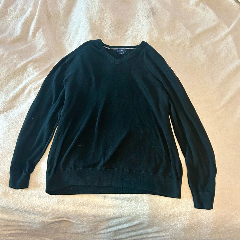 Men's Navy V-Neck GAP Sweater